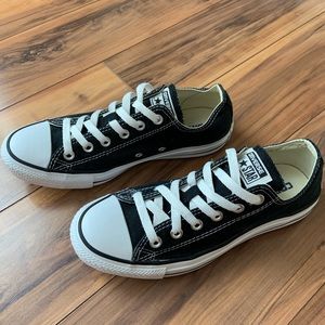 Black & White Converse All Star